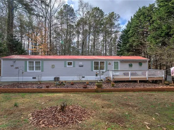 4909 Pickys Holw SE, Acworth, GA 30102