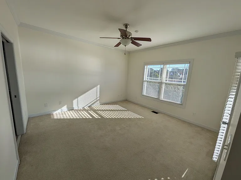 927 Kensington Park Rd — Photo 11