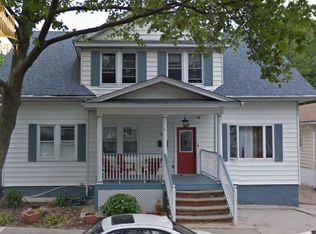 151 Burgher Ave, Staten Island, NY 10304