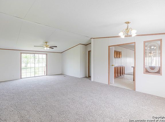 4th image of 330 Dewey Ln