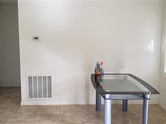 5th image of 2818 Allison Dr