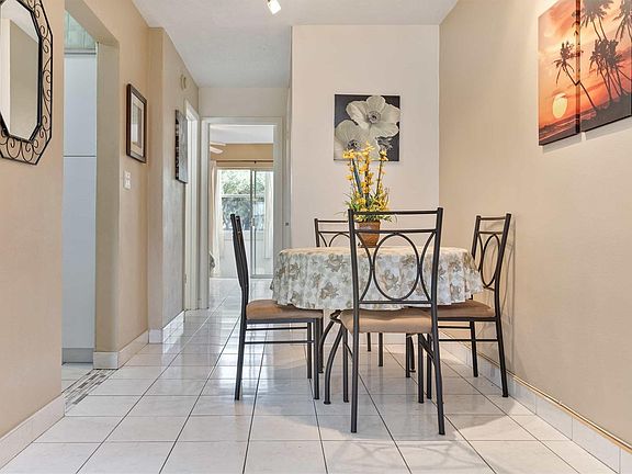3rd image of 15610 NE 6th Avenue #12B