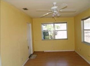 9371 88th Way, Seminole, FL 33777