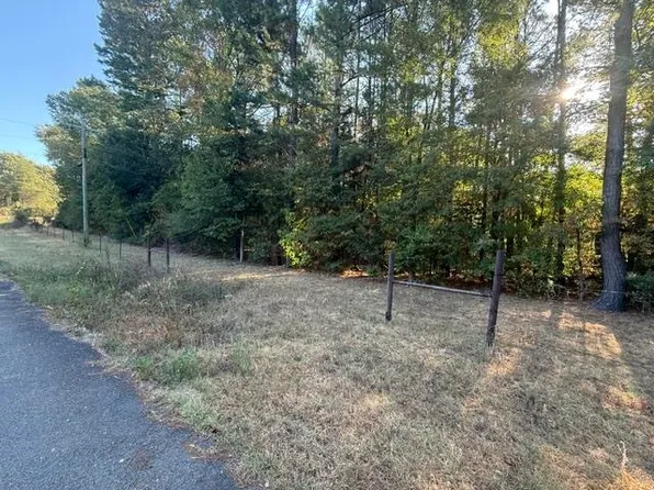 Blackhaw Rd, Gilmer, TX 75645