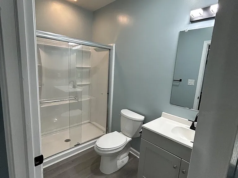 512 Lewis St — Photo 35