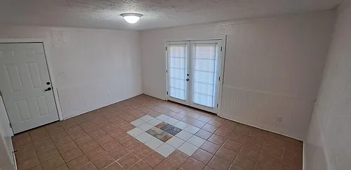 Floor plan 404