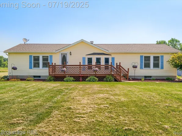 9380 N Lewis Rd, Clio, MI 48420