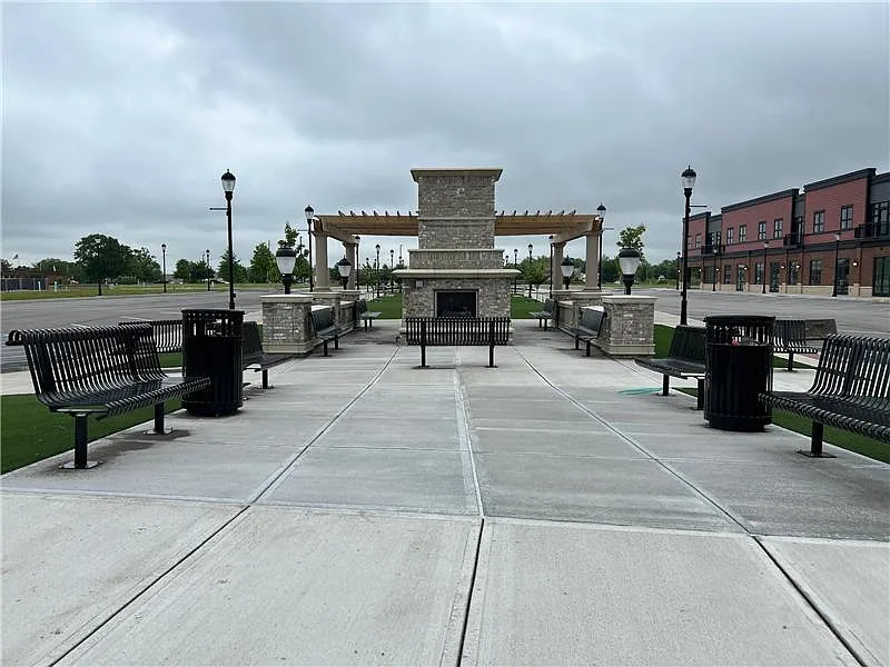 Building Photo - 227 Miller Ave