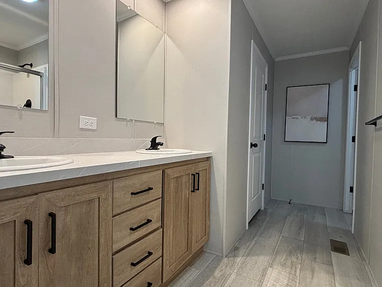 1415 Fisk Rd — Photo 24