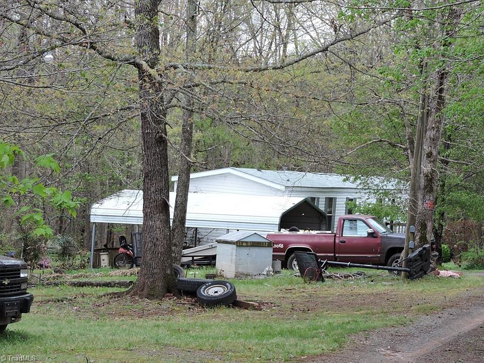 2nd image of 3347 State Highway 772