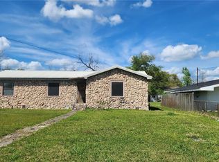 400 Landry St, Sulphur, LA 70663