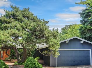 3220 SW Gale Ave, Portland, OR 97239