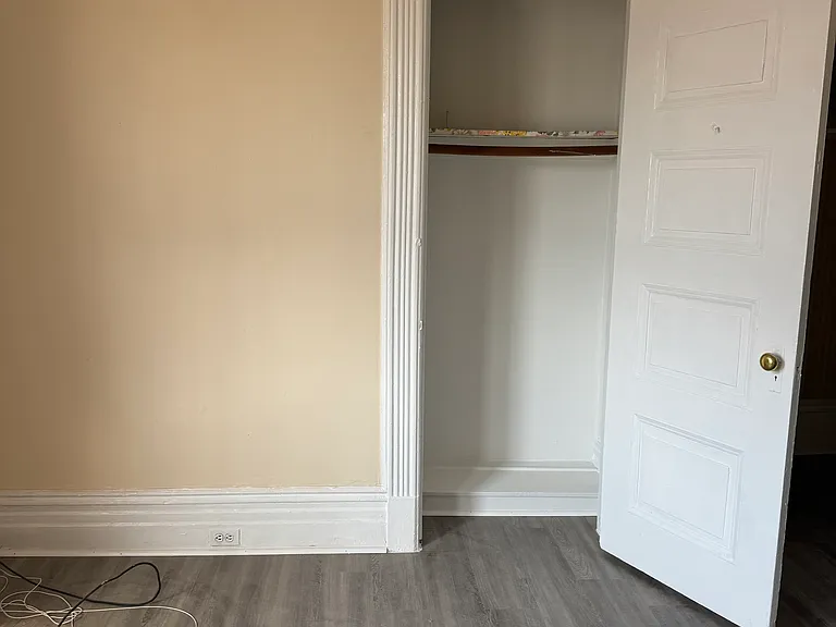 1371 Gipson St #2 — Photo 5