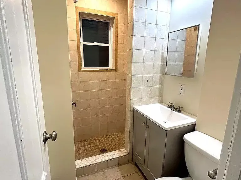 9 Grand St #2 — Photo 7