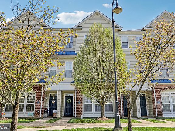 2nd image of 73 Cameron Ct