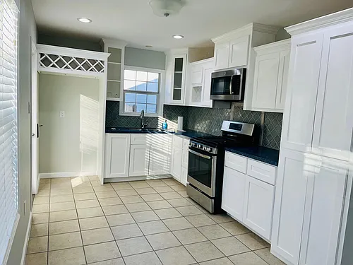 4413 Moravian Dr Photo 1