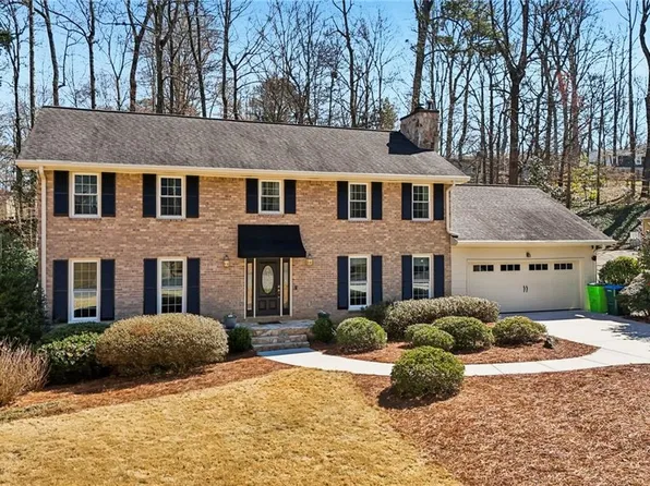 2300 Old Orchard Dr, Marietta, GA 30068