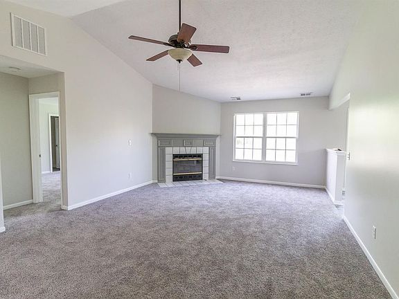 4th image of 5078 Revere Ct