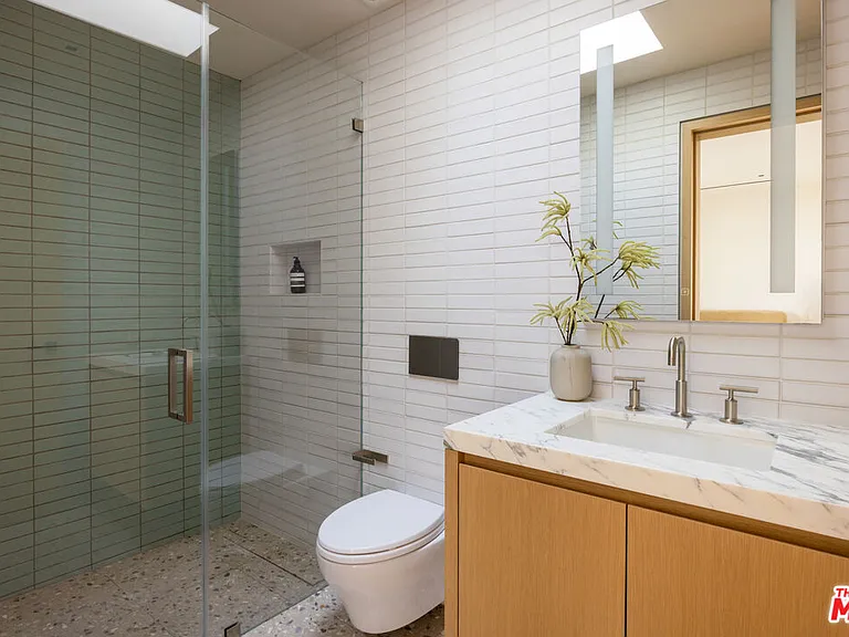 31388 Broad Beach Rd — Photo 27