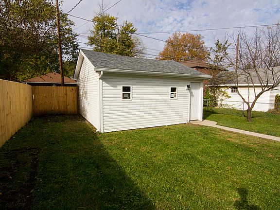 5th image of 1137 Wilson Ave