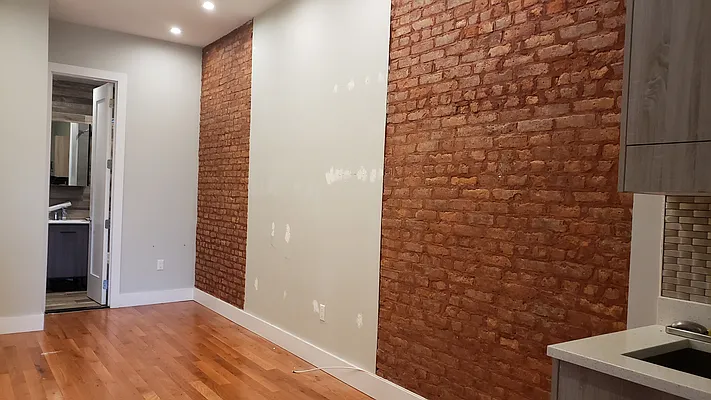 Rented by The Hamilton Group | media 15