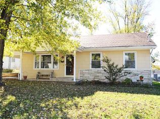 708 E 1st St, Washington, MO
