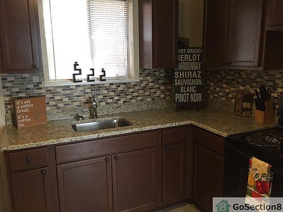 3rd image of 3212 Ellwood Ave APT A