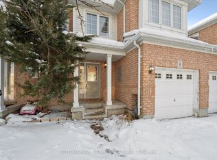 71 Garth Massey Dr #4, Cambridge, ON N1T2G8