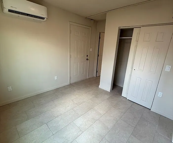 3638 S 9th Ave — Photo 12