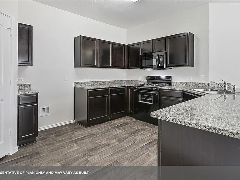 15002 Kent Justin Dr — Photo 4