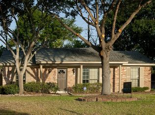 7003 Livery Ln, Cypress, TX 77433