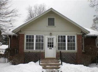 322 E Beam St, Porter, IN 46304
