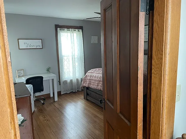 3 bed, 1240 sqft, $1,850 — Photo 4