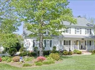 520 Wemberly Ln, Simpsonville, SC 29681