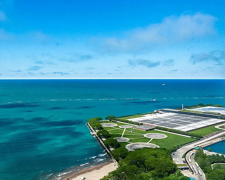 N Lake Shore Dr — Photo 4