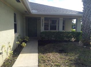 1737 N Dove Tail Dr, Fort Pierce, FL 34982