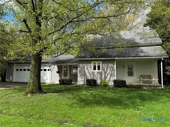 165 5th St, Mc Clure, OH 43534