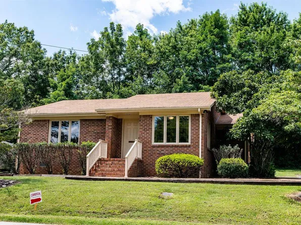 206 W Hogan St, Tullahoma, TN 37388