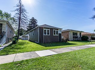 425 52nd Ave, Bellwood, IL
