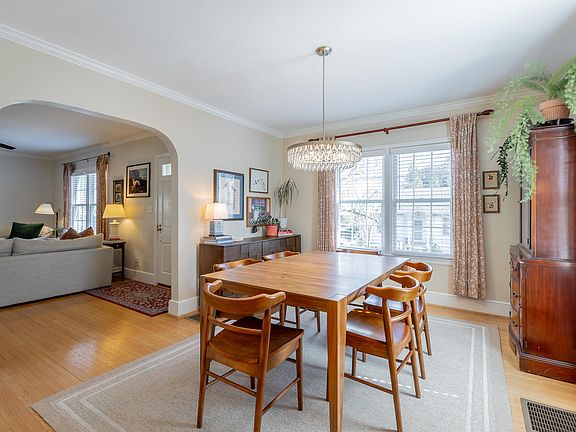 5th image of 101 Rainbow Cir