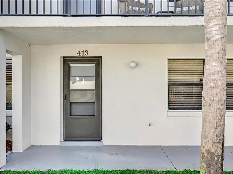 2150 Atlantic St #413 — Photo 3