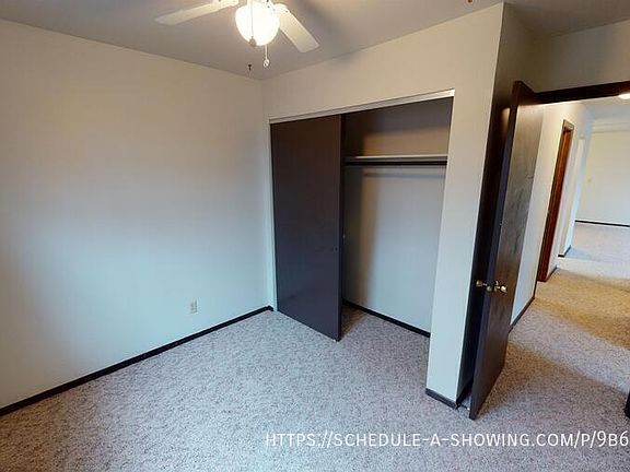 5th image of 405 E Park St #34