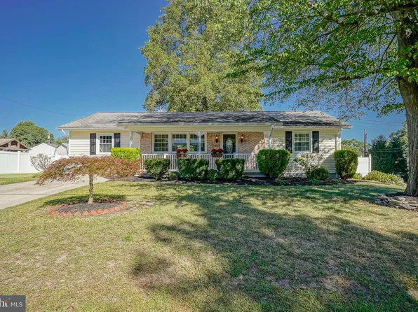 122 McKinley St, Blackwood, NJ 08012