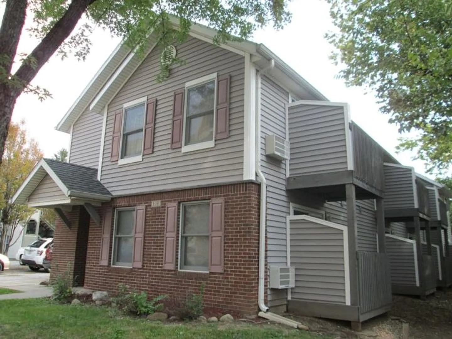 Zia's Place — Photo 1