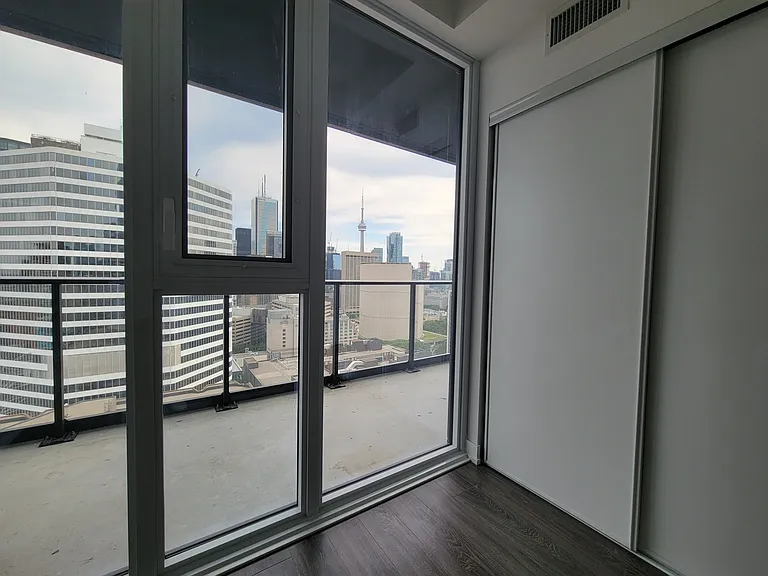 20 Edward St #7 — Photo 4