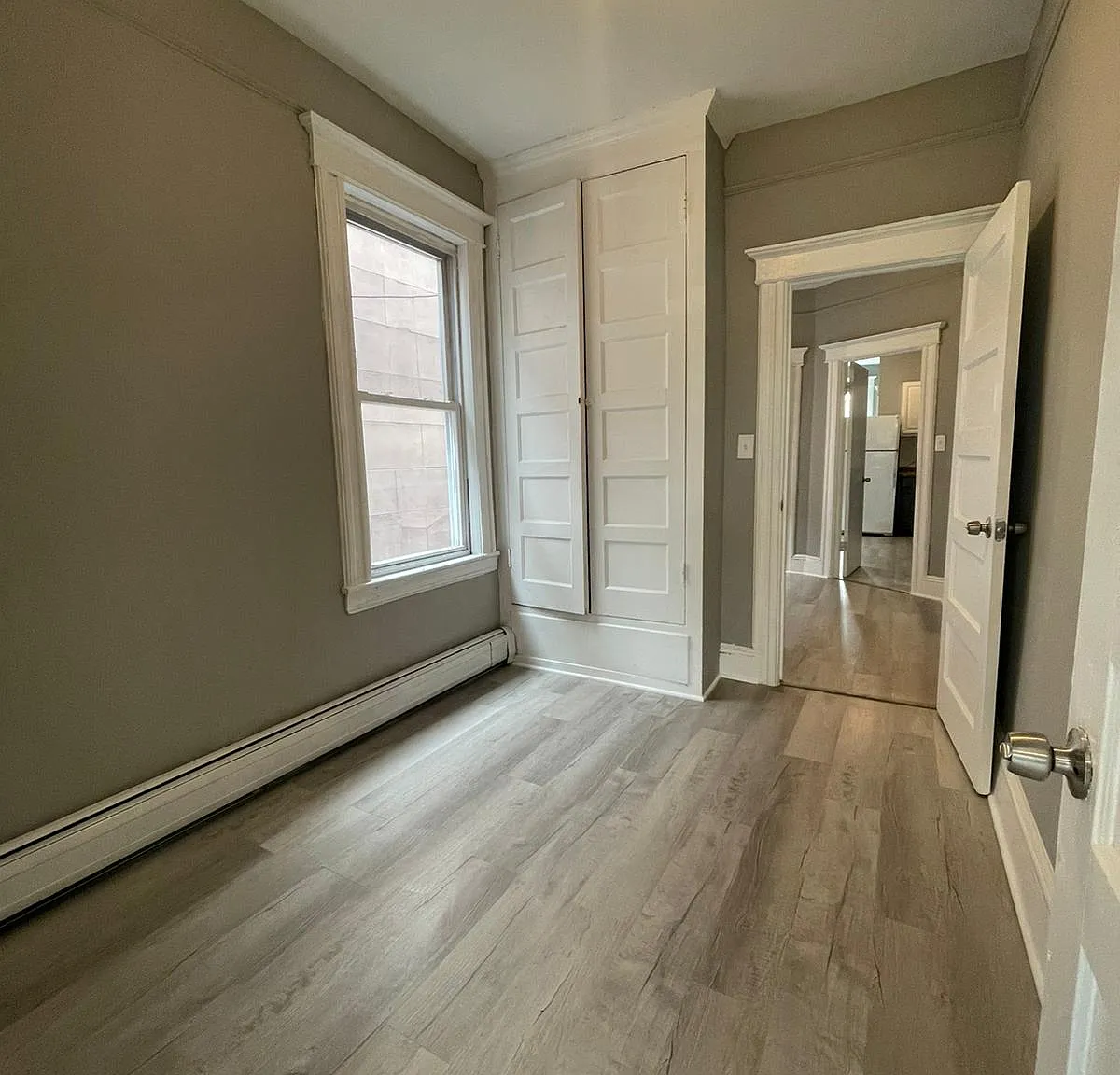 2 bed, 900 sqft, $1,950 — Photo 3