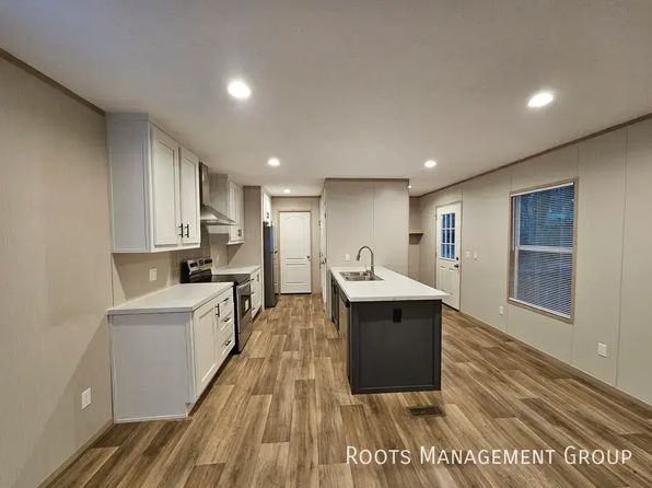 3315 Sylvester Hwy LOT 71