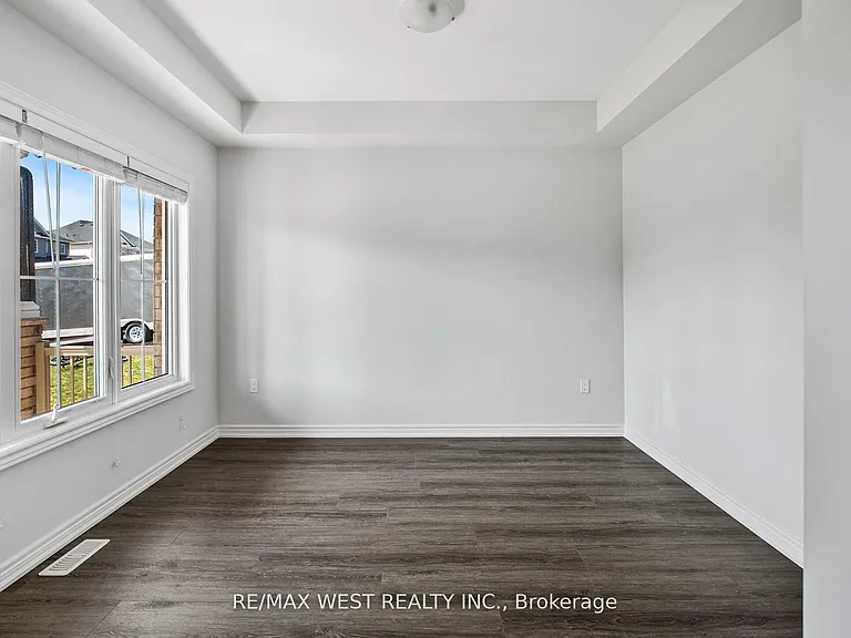 3602 Carolina Ct — Photo 37