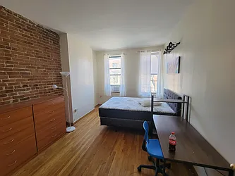 Rented by GPS Realty NYC