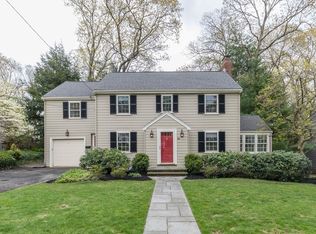 88 Lindbergh Ave, Needham, MA 02494